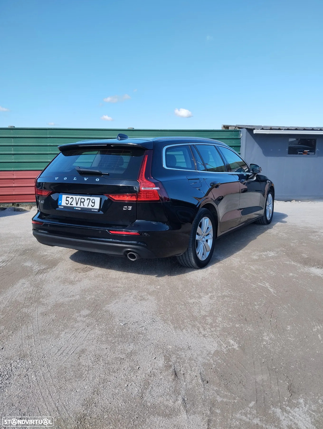 Volvo V60 2.0 D3 Momentum Geartronic - 7