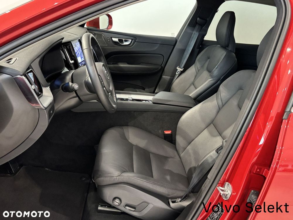 Volvo XC 60 - 22