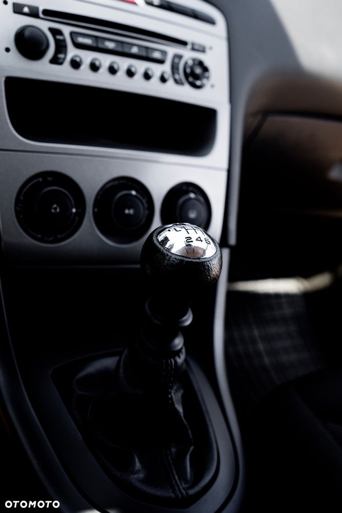 Peugeot 308 1.6 HDi Trendy - 8