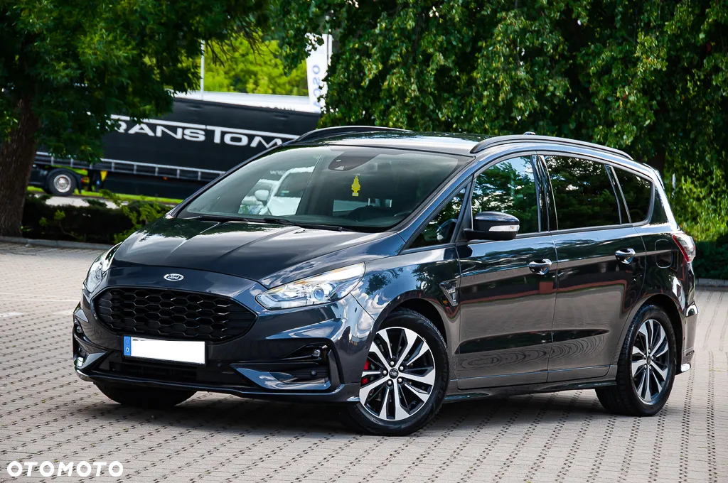 Ford S-Max - 8