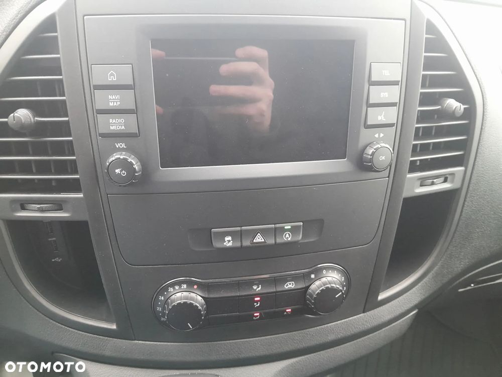 Mercedes-Benz Vito - 11
