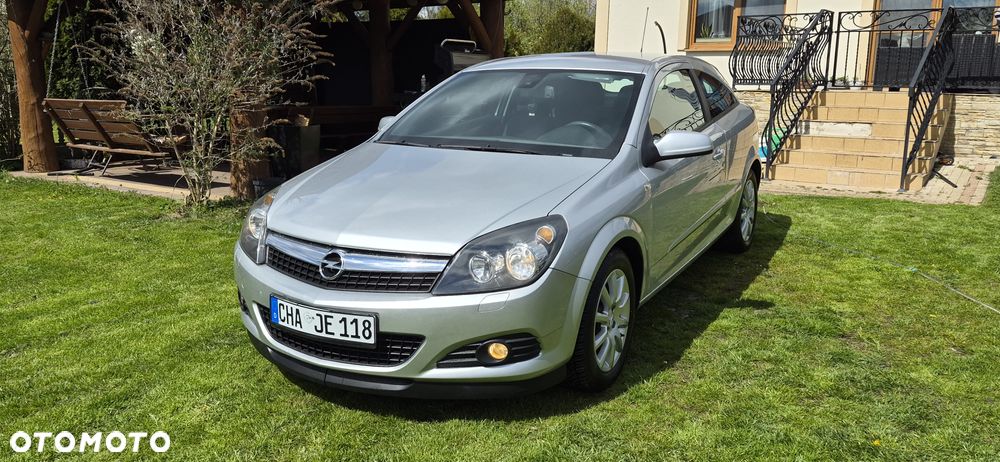 Opel Astra 1.6 Innovation - 2