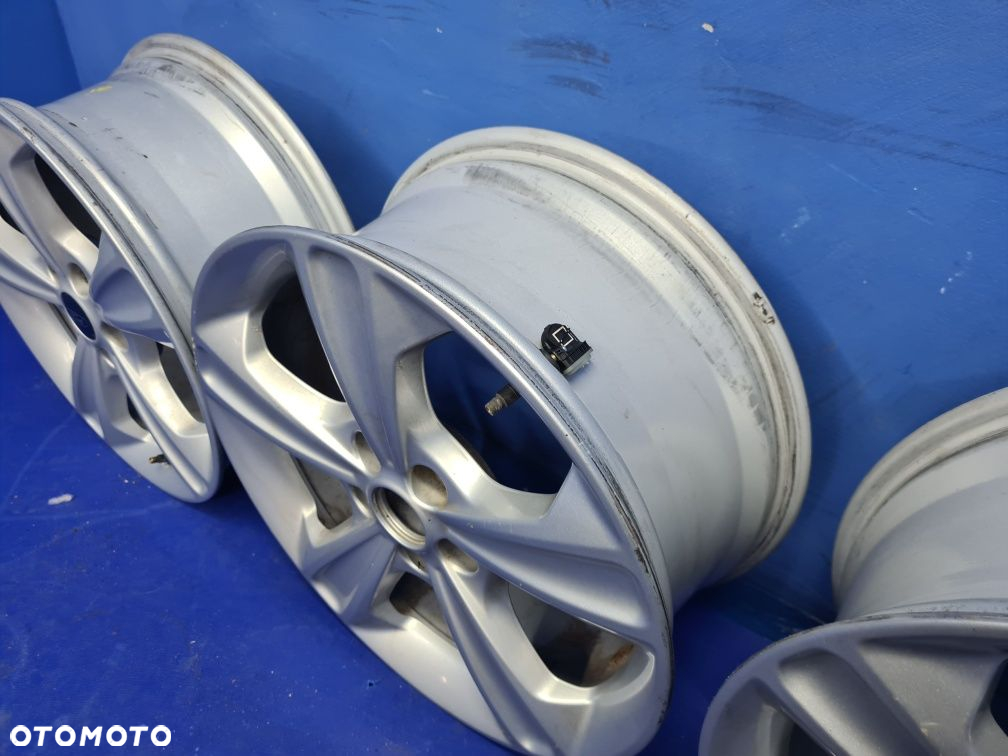 KOMPLET felg aluminiowych 17' x 7.5j FORD KUGA MK2 oryginał 5x108 ET52 - 6