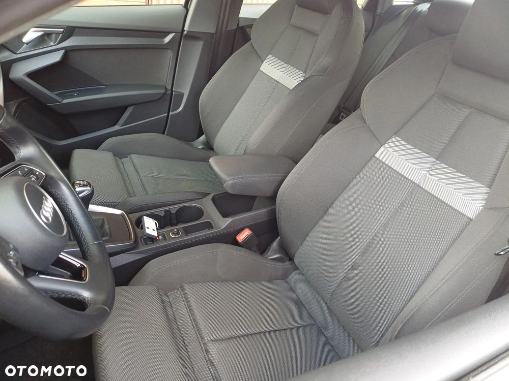 Audi A3 Limousine 30 TDI - 22