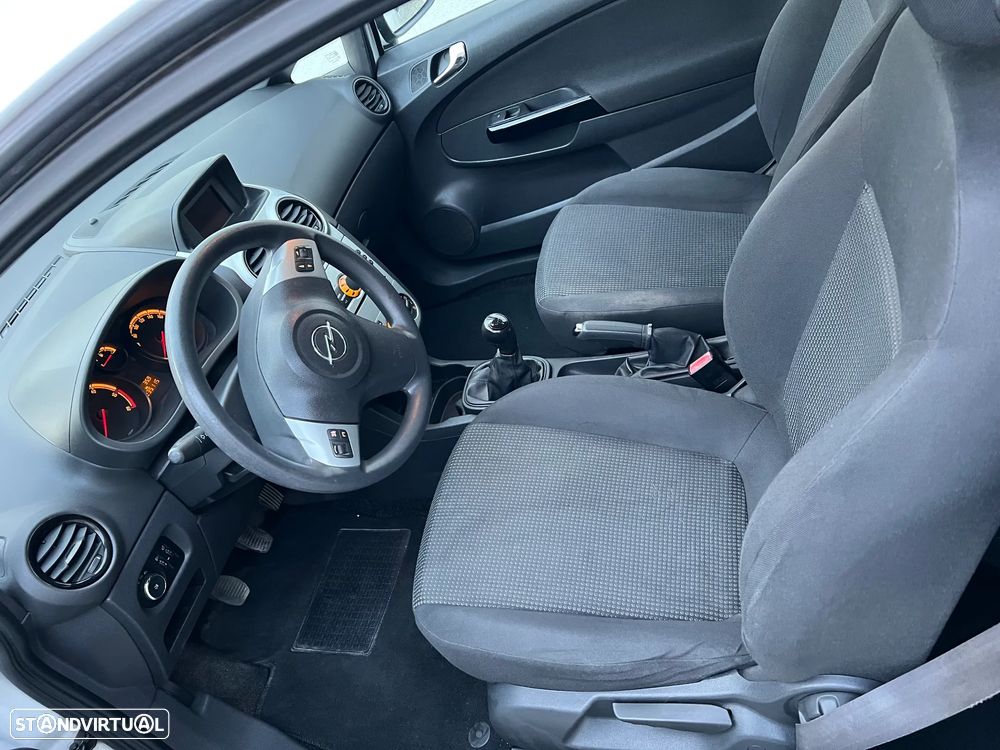 Opel /corsa - 4