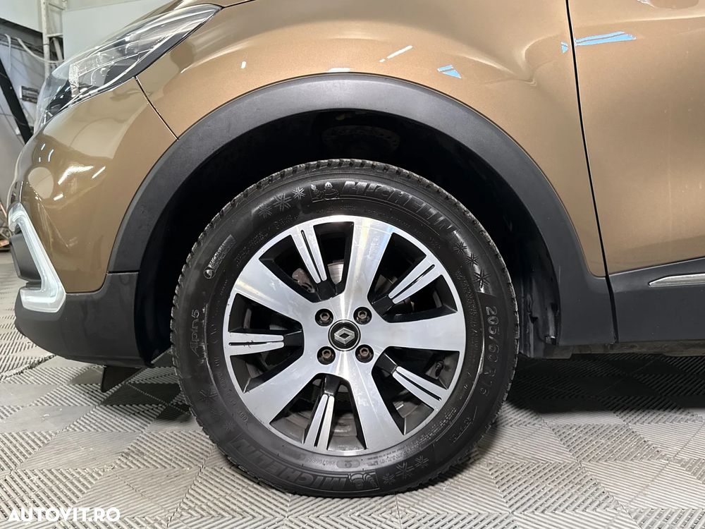 Renault Captur - 14
