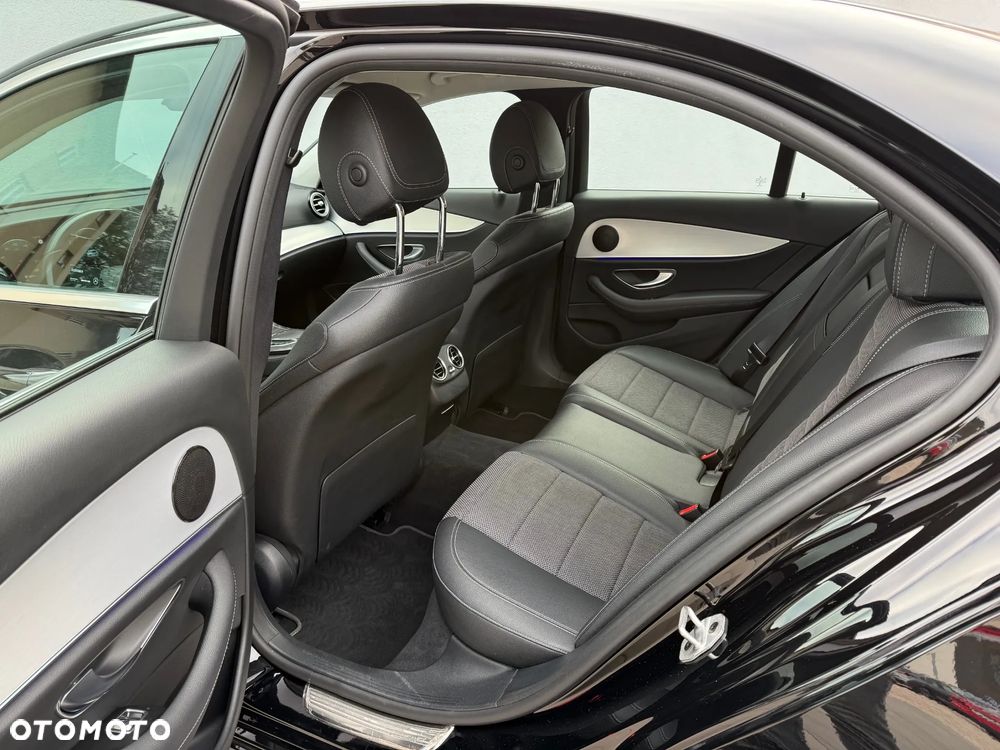 Mercedes-Benz Klasa E 220 d - 9