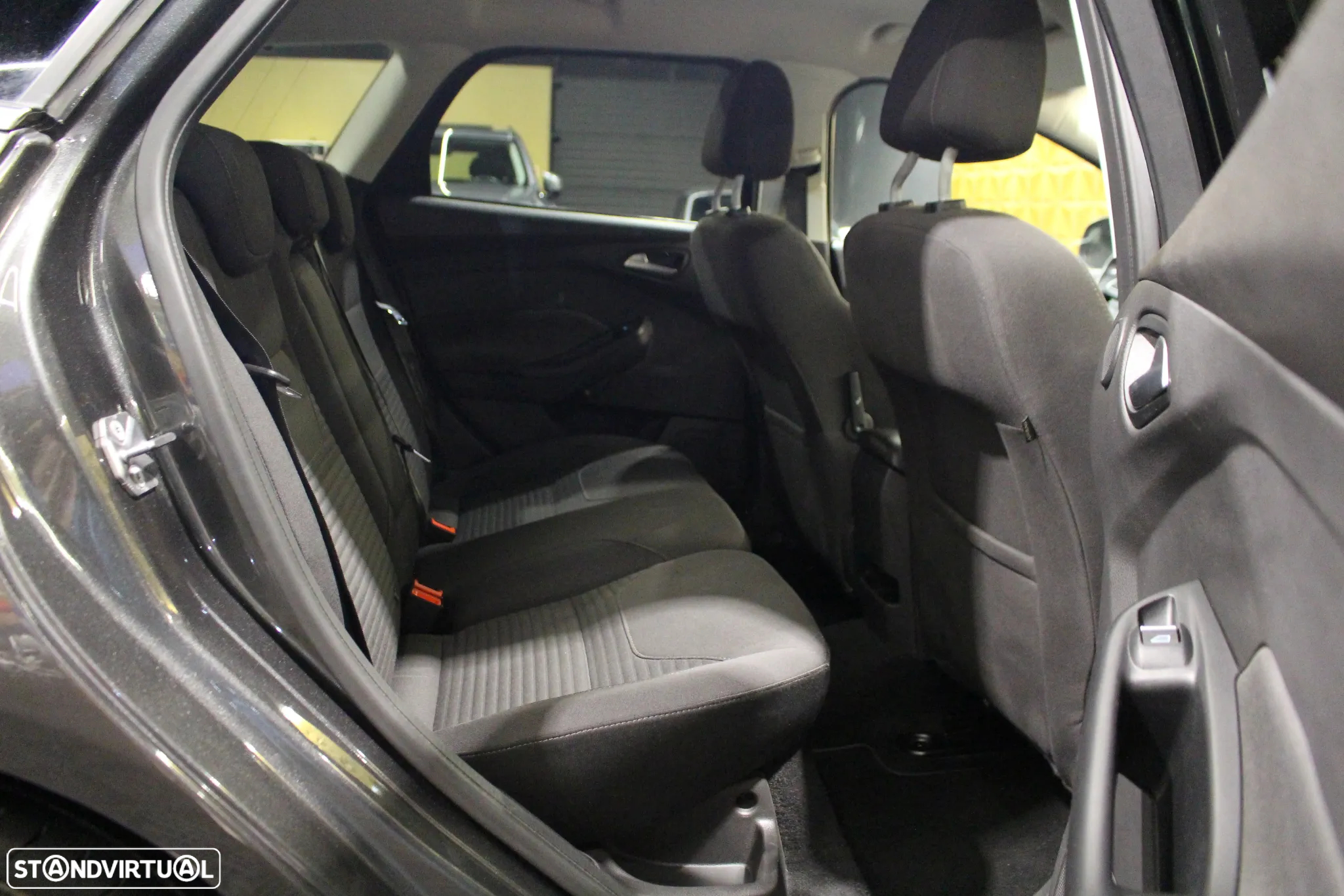 Ford Focus SW 1.5 TDCi Titanium DPS - 17