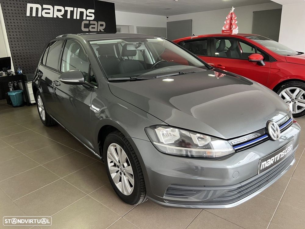 VW Golf - 5