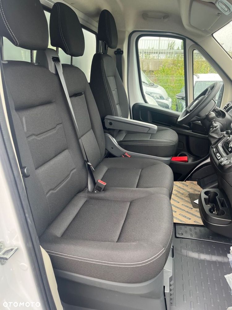 Opel movano Podwozie KONTENER z windą Heavy L4 2.2 T.Diesel 180KM MT6 - 7