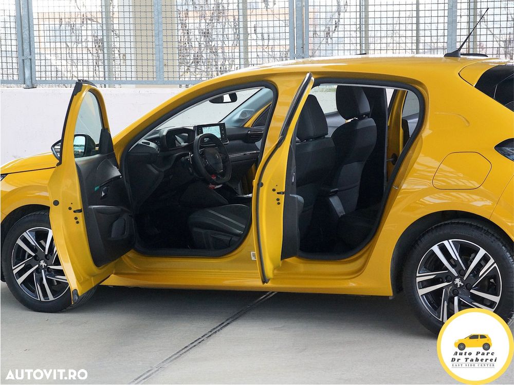 Peugeot 208 PureTech 100 EAT8 Allure Pack - 17