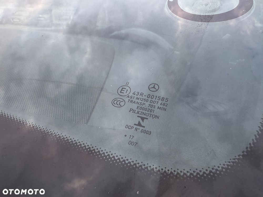 Mercedes-Benz Klasa E - 33