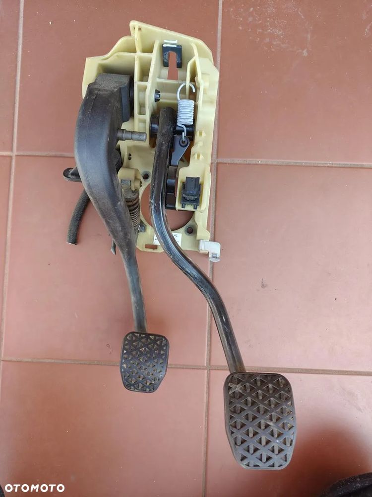 BMW E60 E61 Lift PEDAŁ Sprzęgła Hamulca Pedały Wysprzęglik - 3