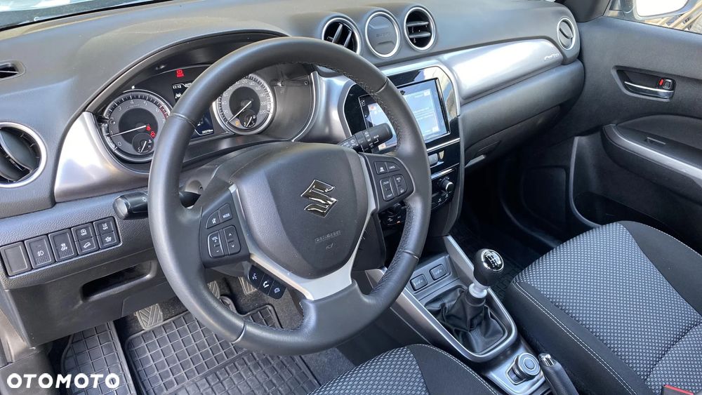 Suzuki Vitara 1.4 Boosterjet SHVS Premium 4WD - 10