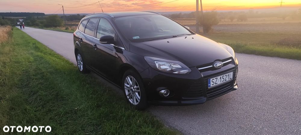 Ford Focus 1.0 EcoBoost Gold X (Trend) - 4