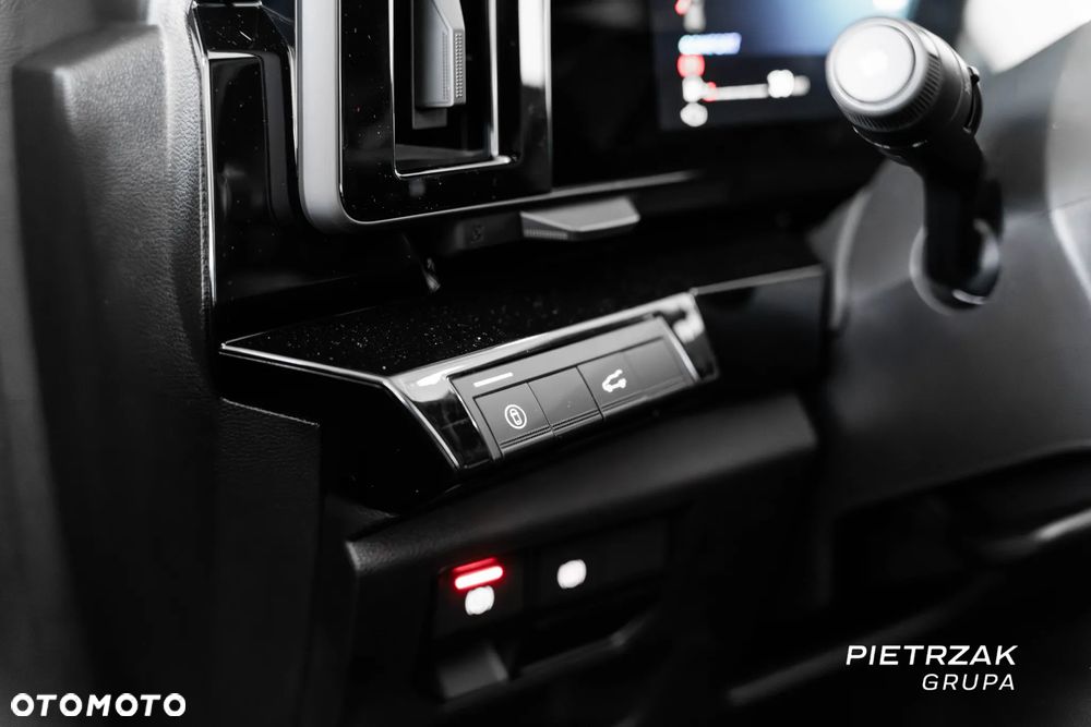 Renault Austral 1.3 TCe mHEV Techno - 28