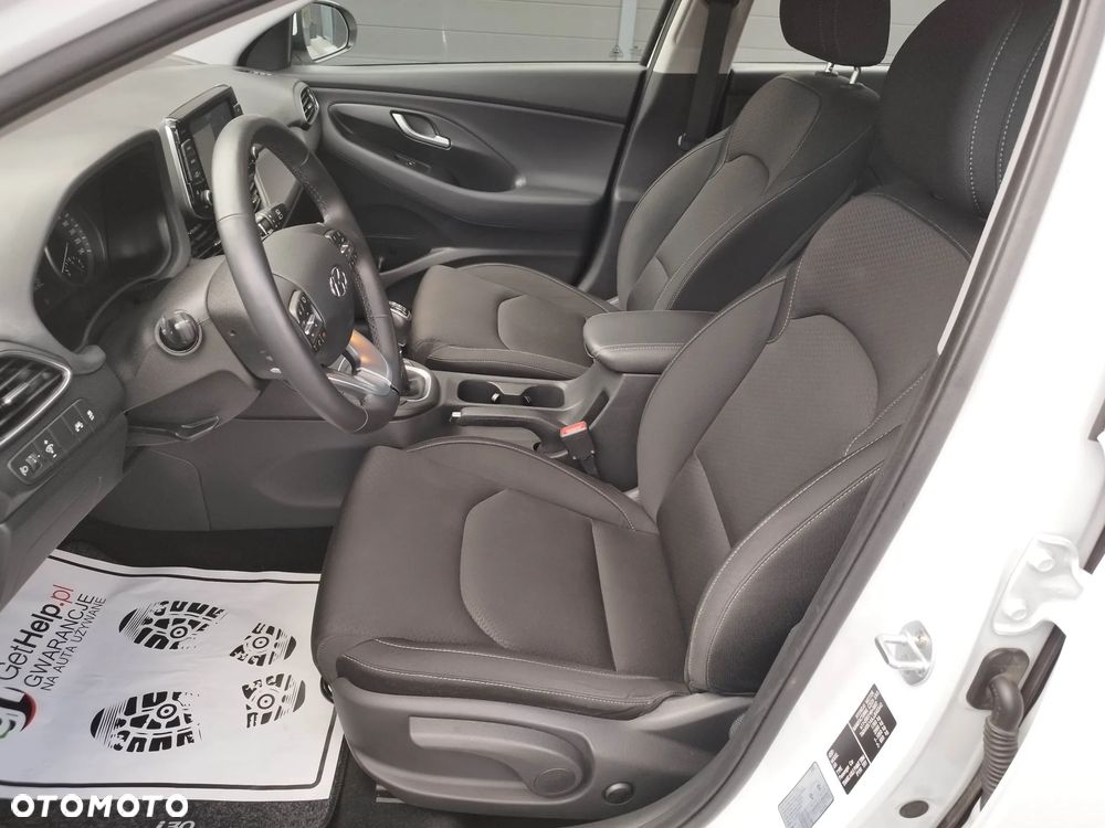Hyundai i30 1.4 Trend - 23