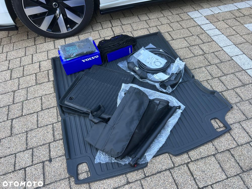 Volvo V90 T8 AWD Plug-In Hybrid Ultimate Dark - 36