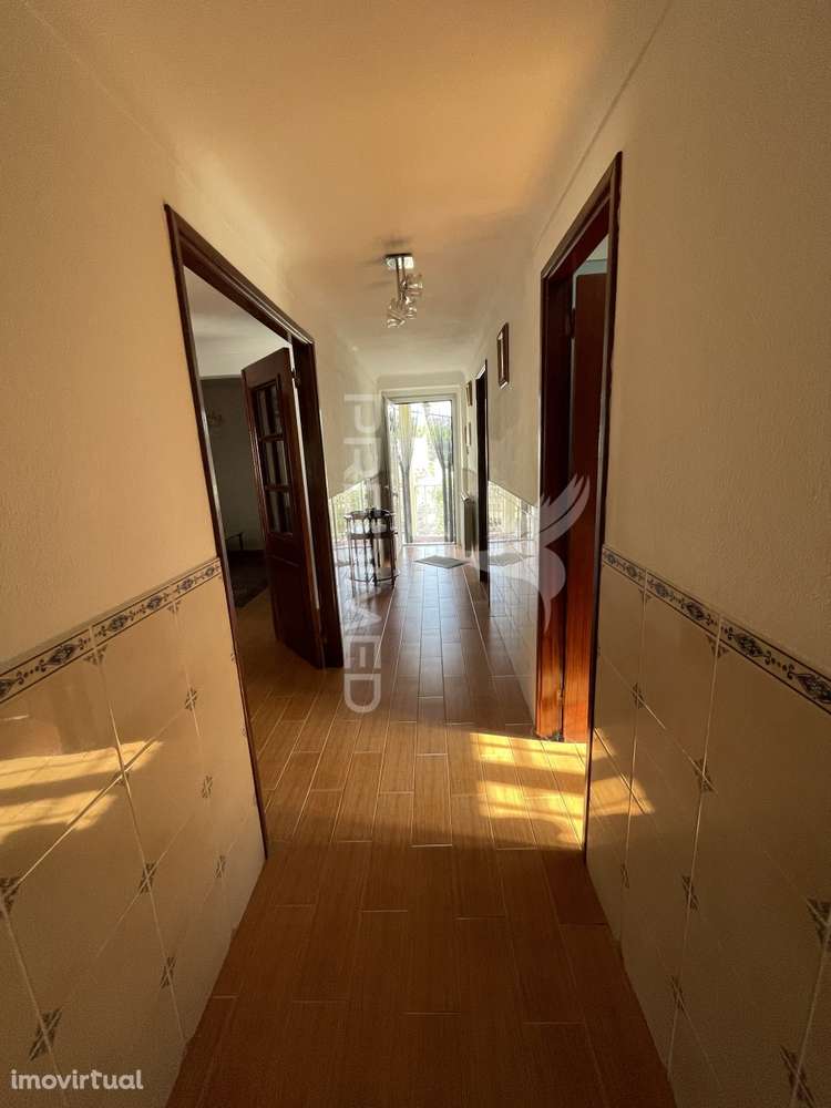 Moradia T3 à venda com terreno de 5.000 m² – Carvalhal (Mêda) - Grande imagem: 3/26