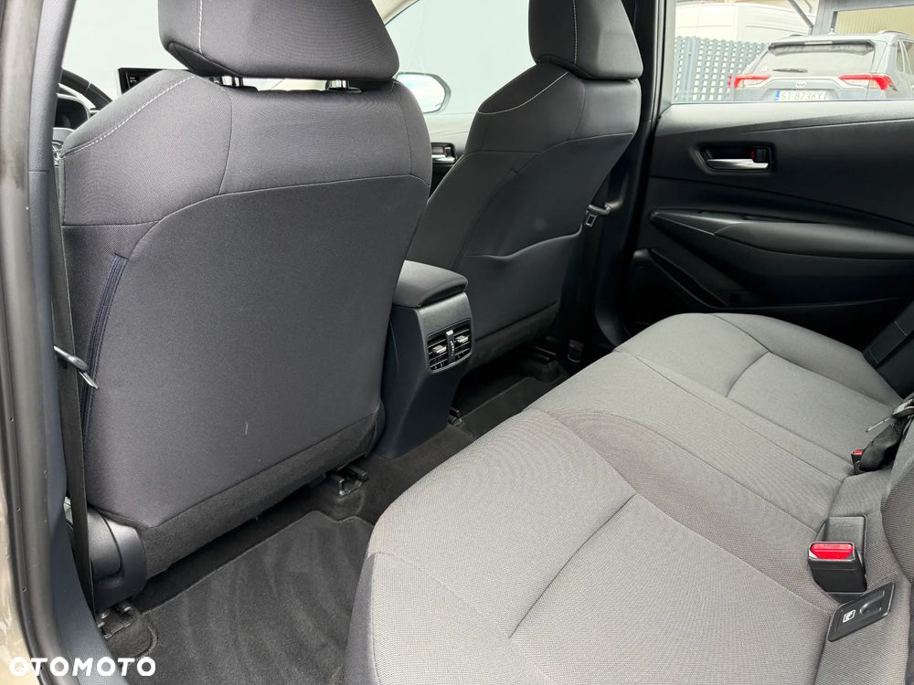 Toyota Corolla 1.5 Comfort - 24