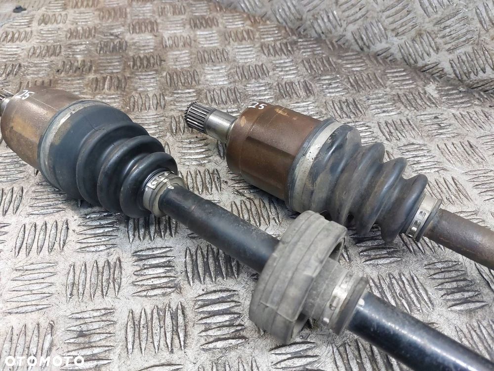 PÓŁOŚ LEWY + PRAWY PRZÓD LEWA PRAWA KRÓTKA DŁUGA HONDA CITY IV 1.4 16V - 3