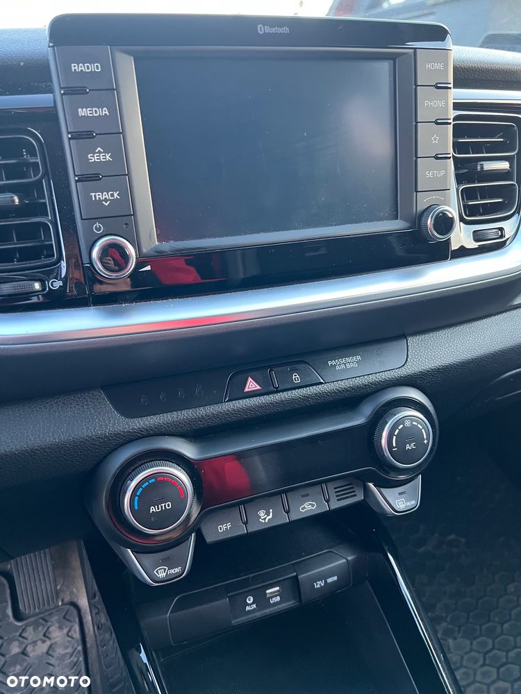 Kia Stonic 1.0 T-GDI L - 6