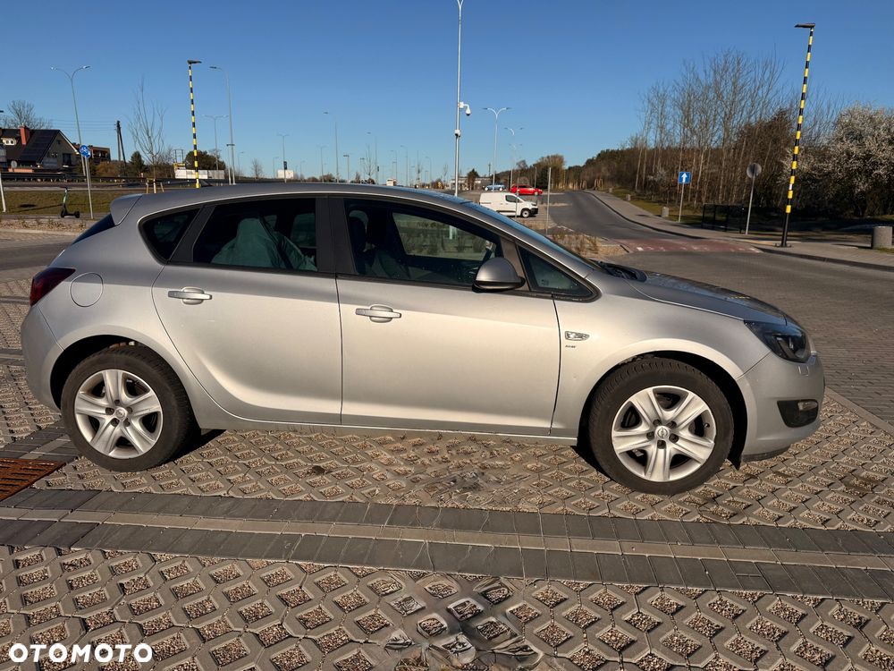 Opel Astra 1.4 Turbo ENERGY - 8