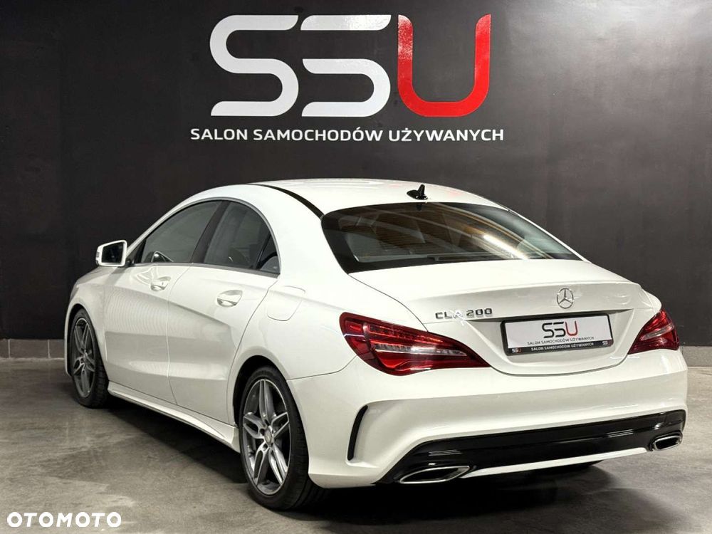 Mercedes-Benz CLA 200 7G-DCT AMG Line - 15