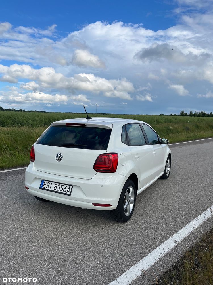 Volkswagen Polo 1.4 TDI Comfortline - 4