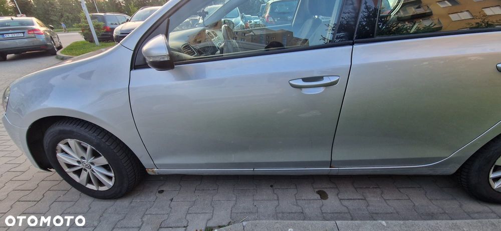 Volkswagen Golf - 5
