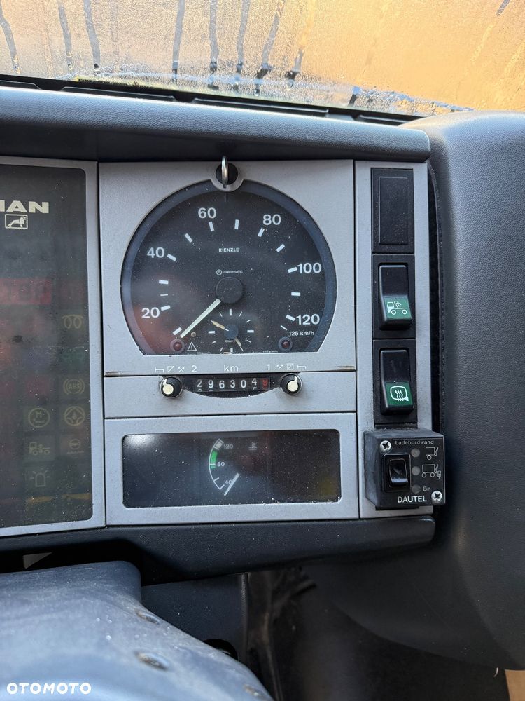 MAN L2000 10.220 - 8