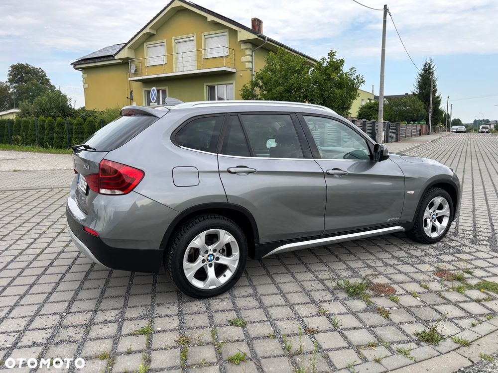 BMW X1 sDrive18d xLine - 18