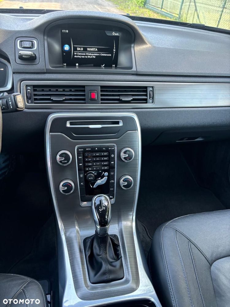 Volvo V70 D4 Geartronic Momentum - 10