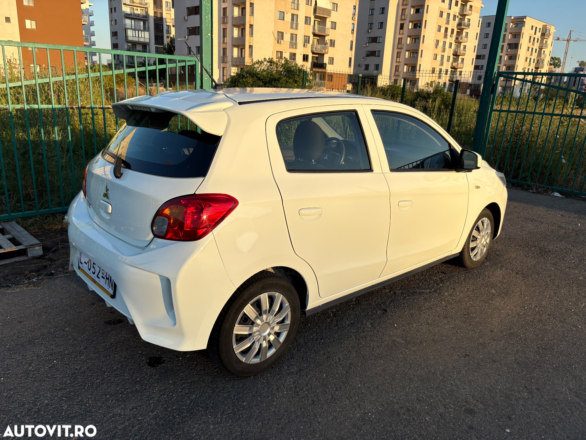 Mitsubishi Space Star AS&G 1.2 Top - 34