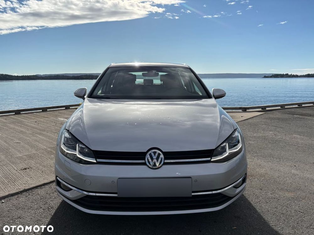 Volkswagen Golf 1.5 TSI ACT OPF DSG Highline - 3