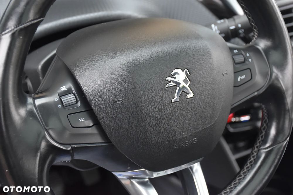 Peugeot 2008 PureTech 110 Stop&Start Crossway - 19