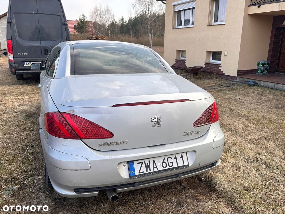 Peugeot 307 CC - 2