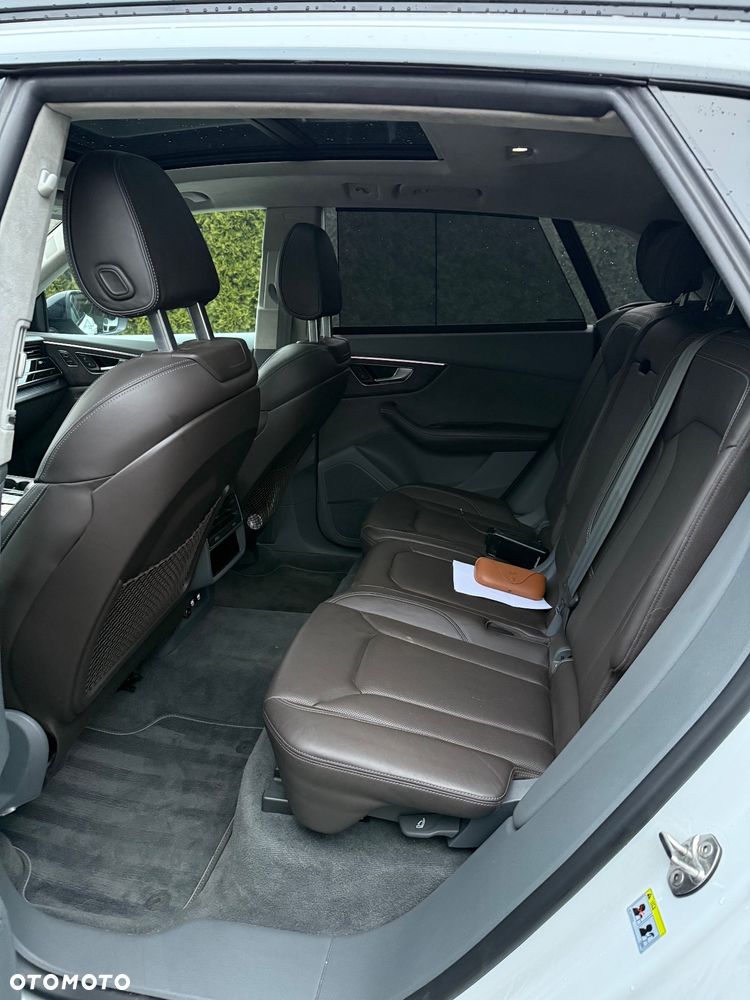 Audi Q8 55 TFSI quattro tiptronic competition plus - 13