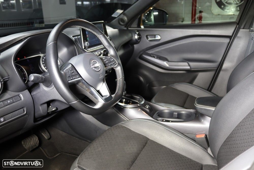 Nissan Juke 1.0 DIG-T N-Connecta NAV. DCT - 9