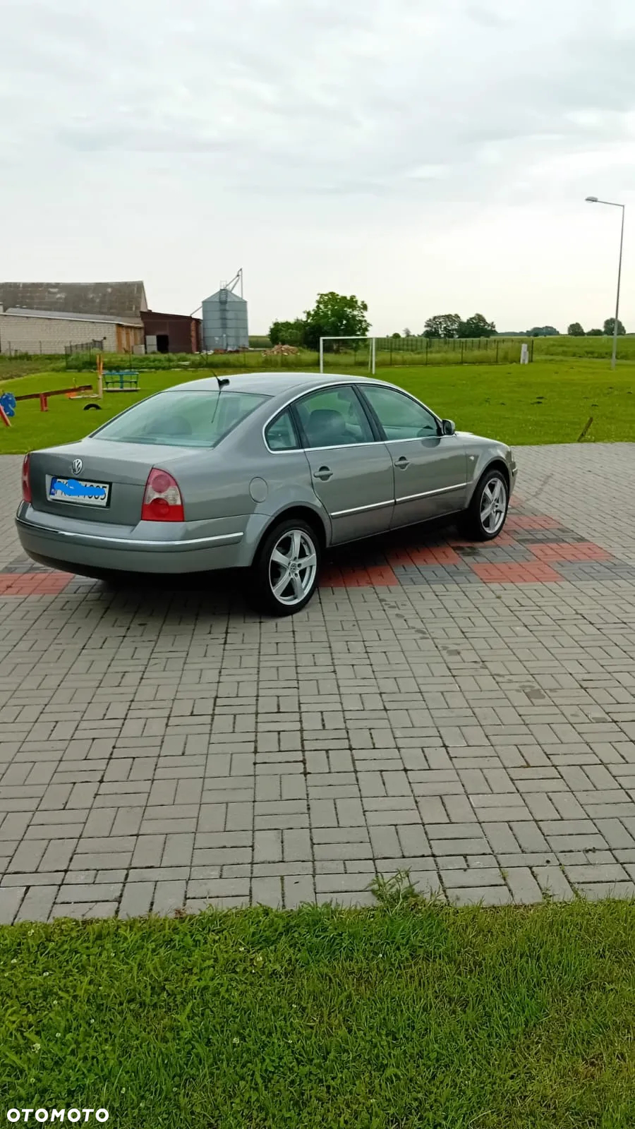 Volkswagen Passat - 7
