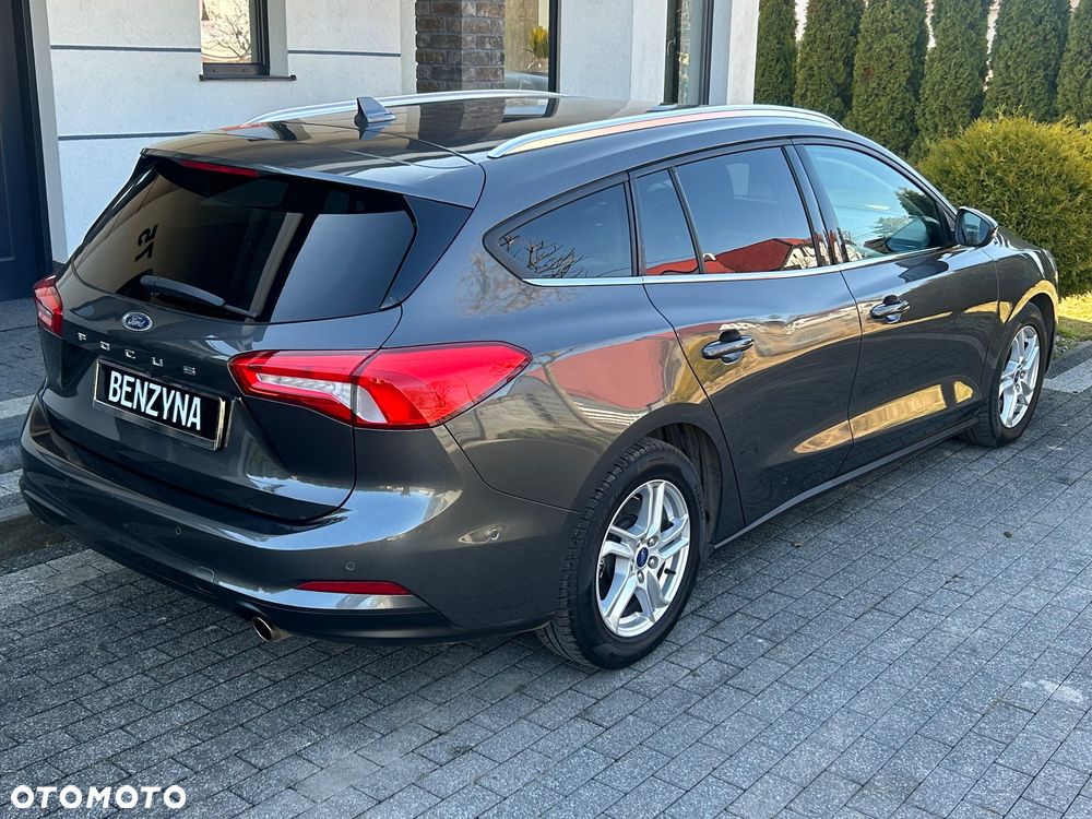 Ford Focus 1.0 EcoBoost STart-Stopp-System TITANIUM - 17
