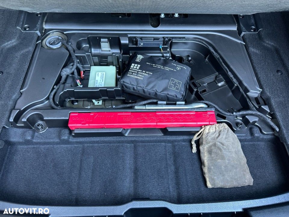 Mercedes-Benz A 180 - 31