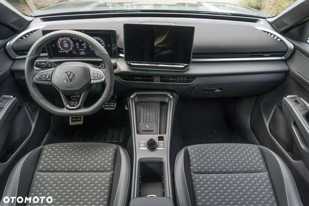 Volkswagen T-Roc - 23