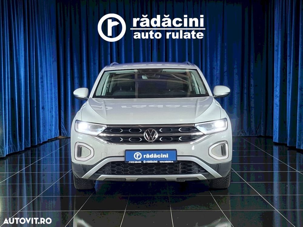 Volkswagen T-Roc - 3