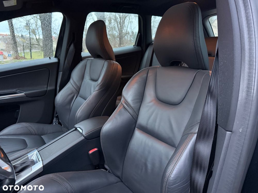 Volvo XC 60 D4 Geartronic Ocean Race - 30