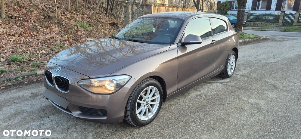 BMW Seria 1 116i - 3