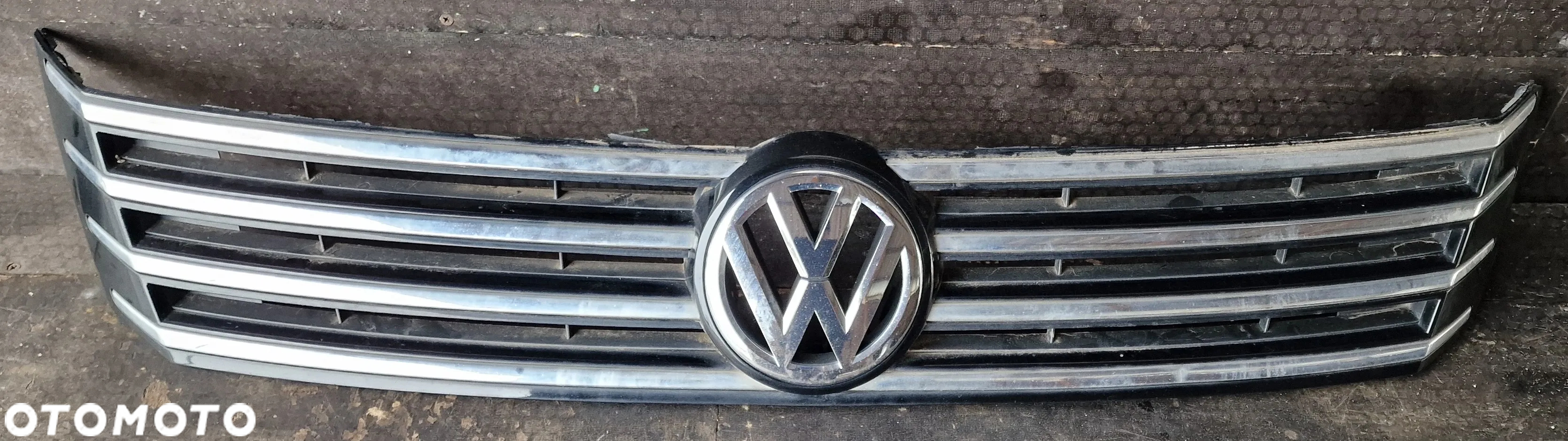 GRILL ATRAPA CHŁODNICY VW PASSAT B7 - 2