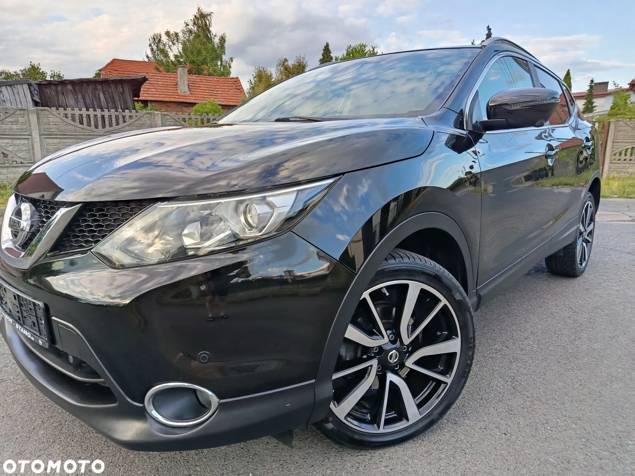 Nissan Qashqai 1.6 DIG-T Tekna+ - 1