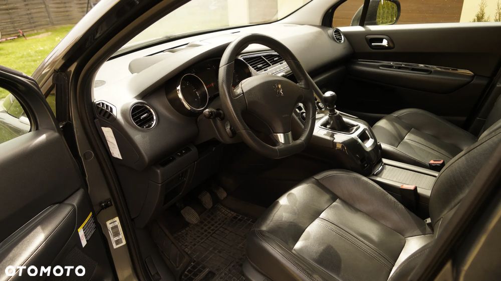 Peugeot 5008 1.6 HDi Access 7os - 8