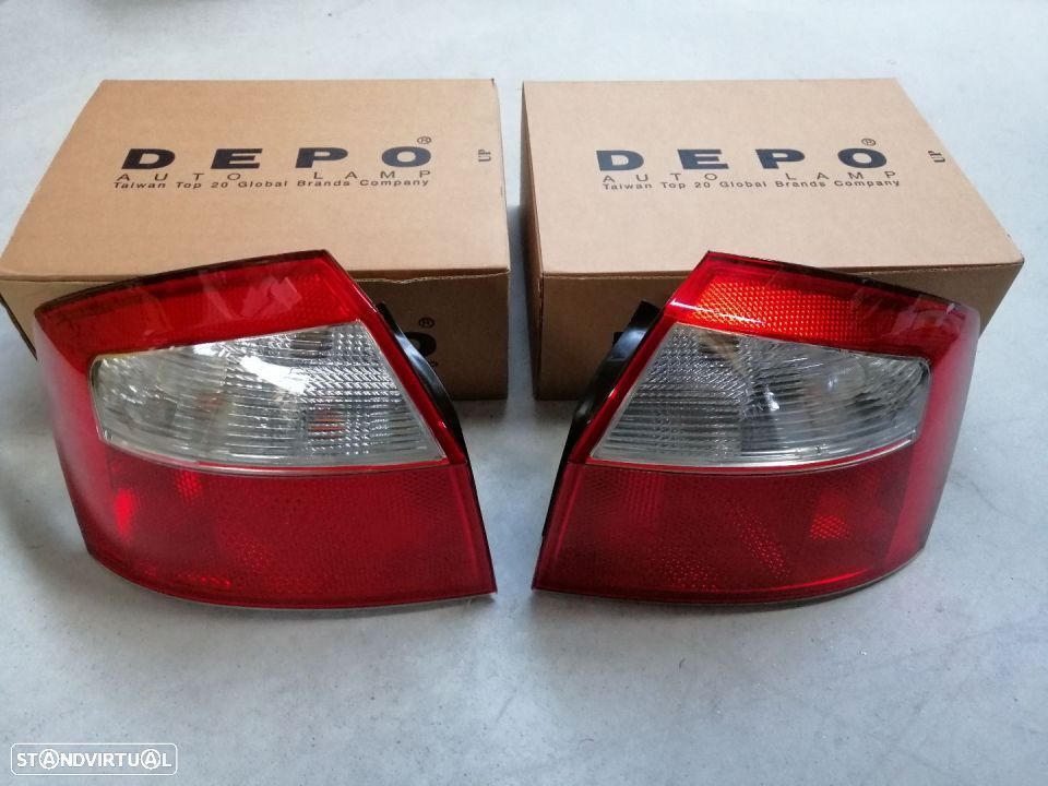Farolins de trás Audi A4 B6 Sedan NOVOS - 1